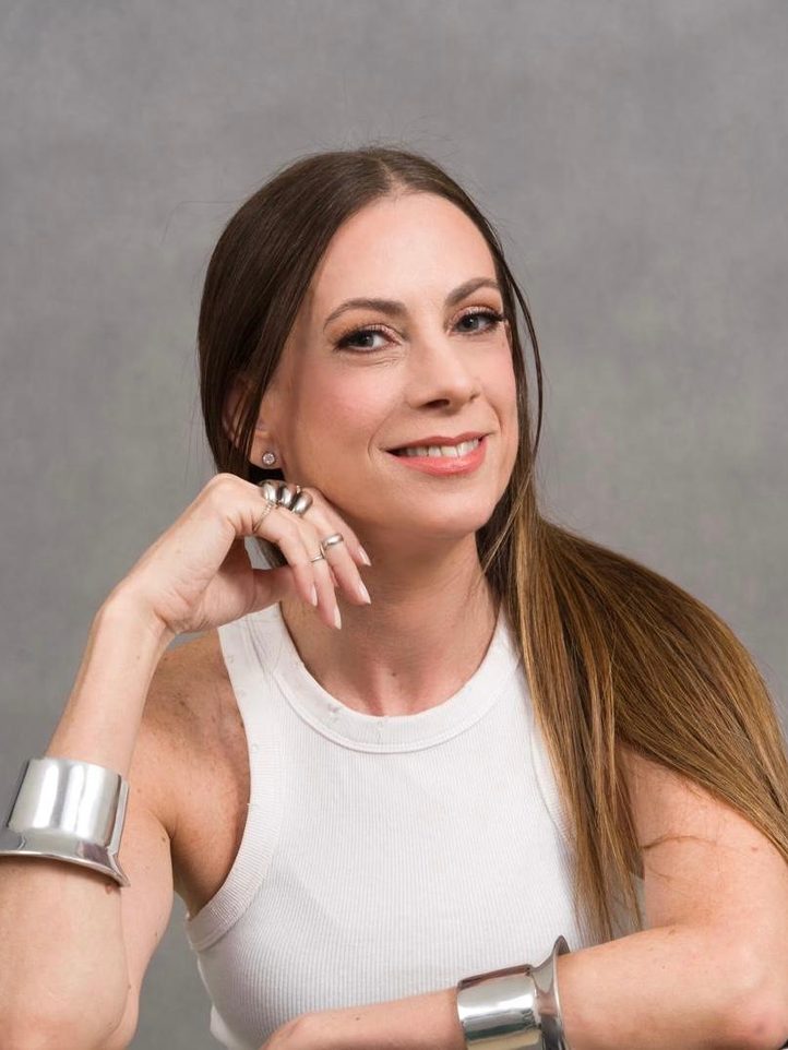 Paula Acioli