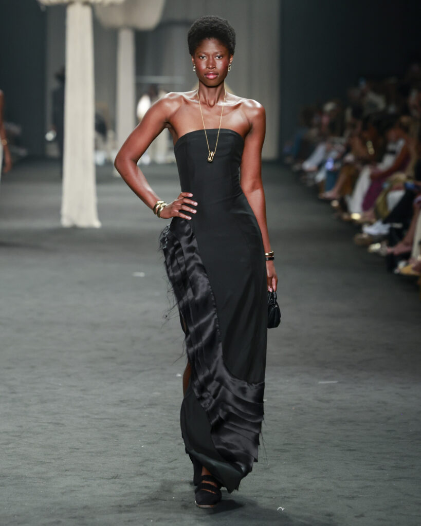 Aluf 

Rio Fashion Week 2026

Foto: Ze Takahashi/ @agfotosite