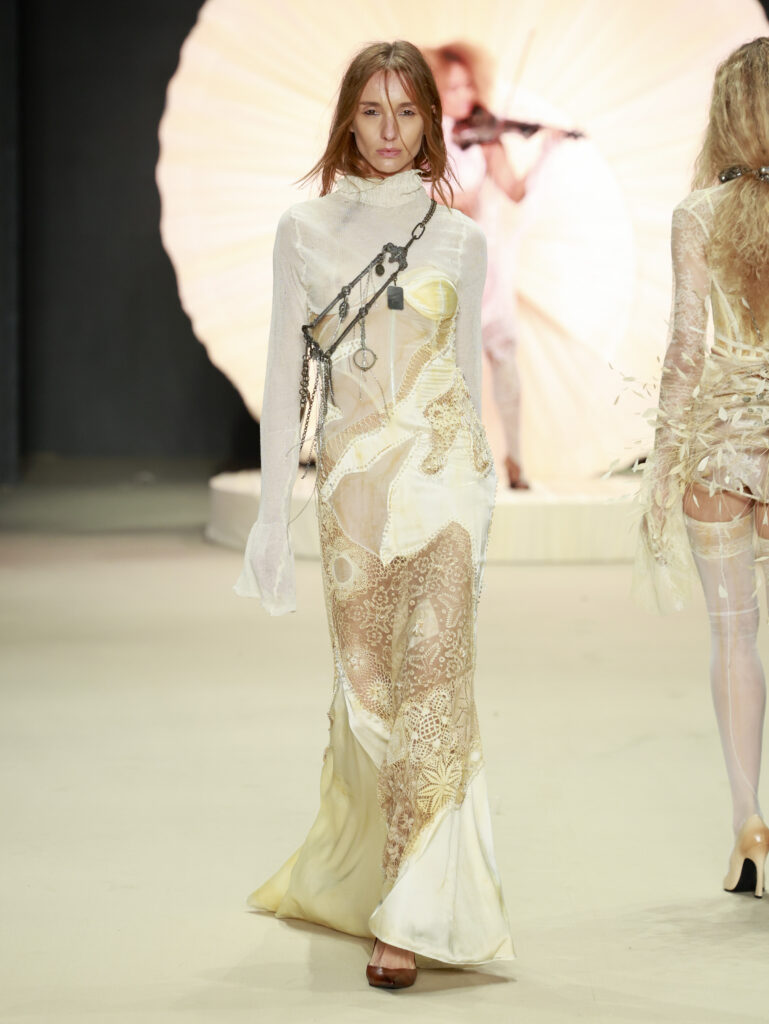 Helo RochaRio Fashion Week 2026Foto: Ze Takahashi/ @agfotosite