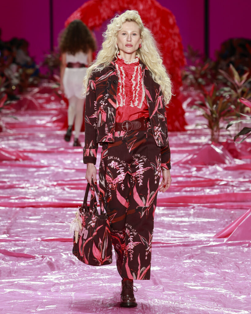 Isabela CapetoRio Fashion Week 2026Foto: Ze Takahashi/ @agfotosite
