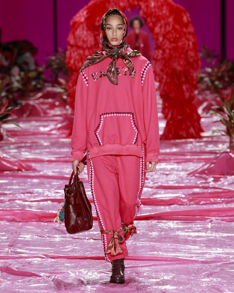 Isabela CapetoRio Fashion Week 2026Foto: Ze Takahashi/ @agfotosite