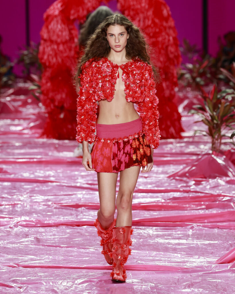 Isabela CapetoRio Fashion Week 2026Foto: Ze Takahashi/ @agfotosite