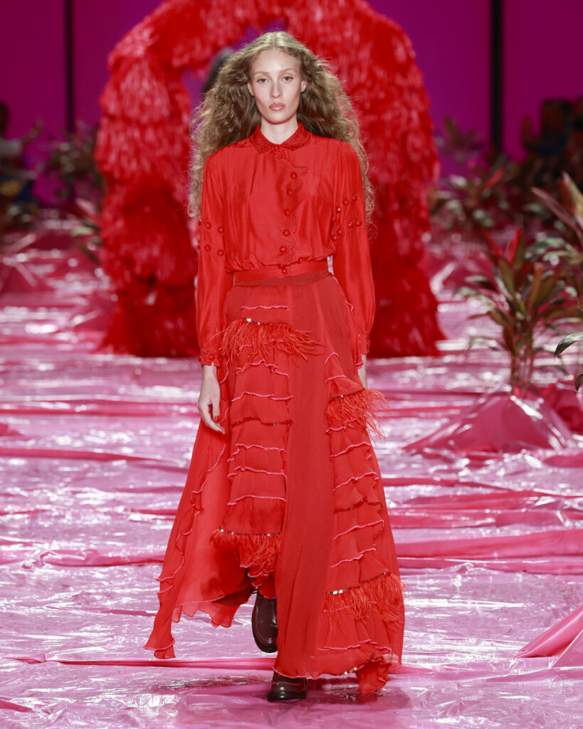 Isabela CapetoRio Fashion Week 2026Foto: Ze Takahashi/ @agfotosite