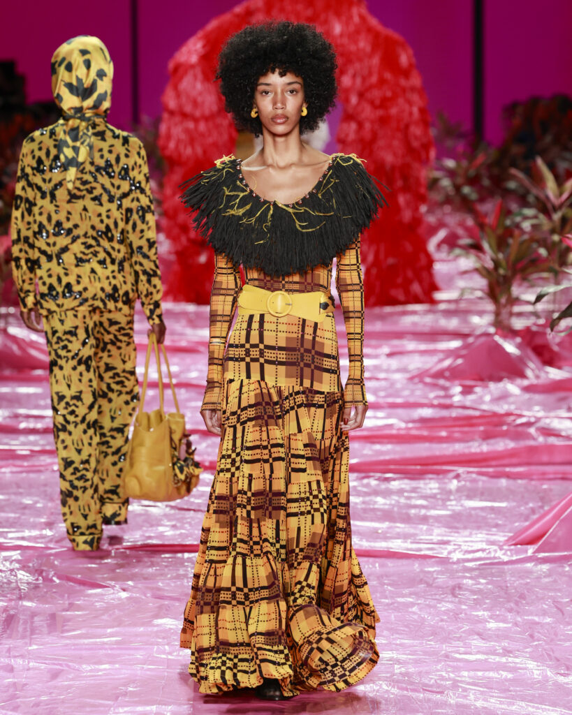 Isabela CapetoRio Fashion Week 2026Foto: Ze Takahashi/ @agfotosite