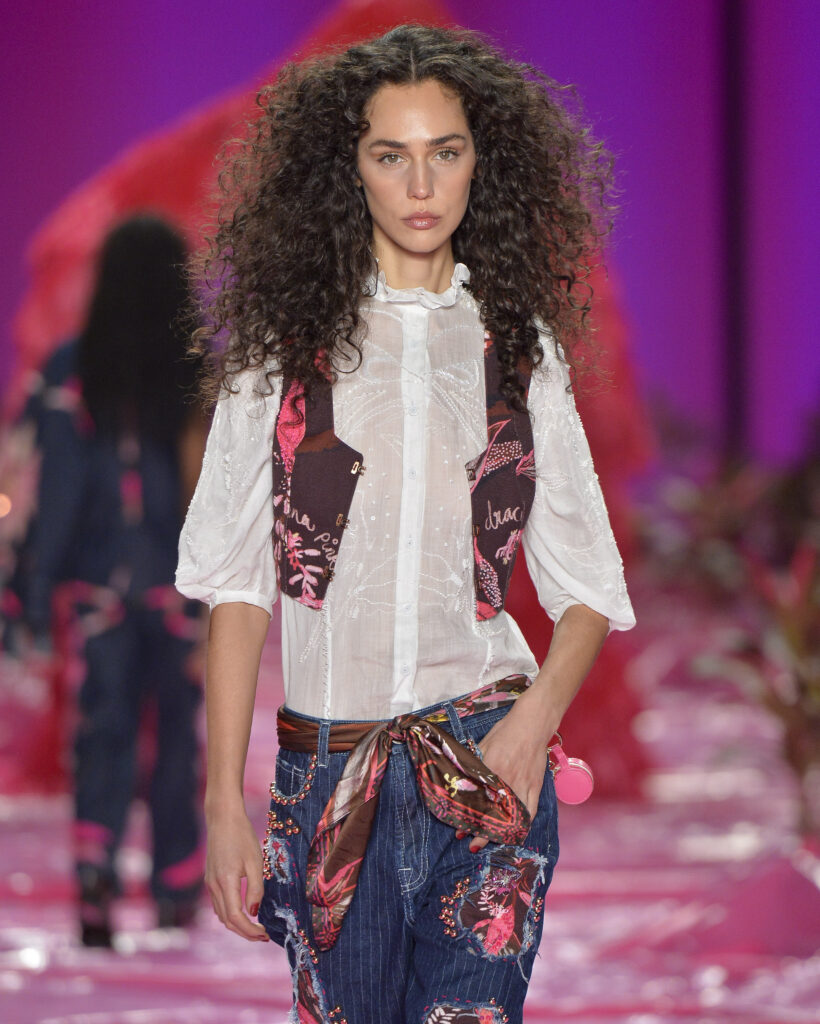 Isabela CapetoRio Fashion WeekFoto: Marcelo Soubhia/ @agfotosite
